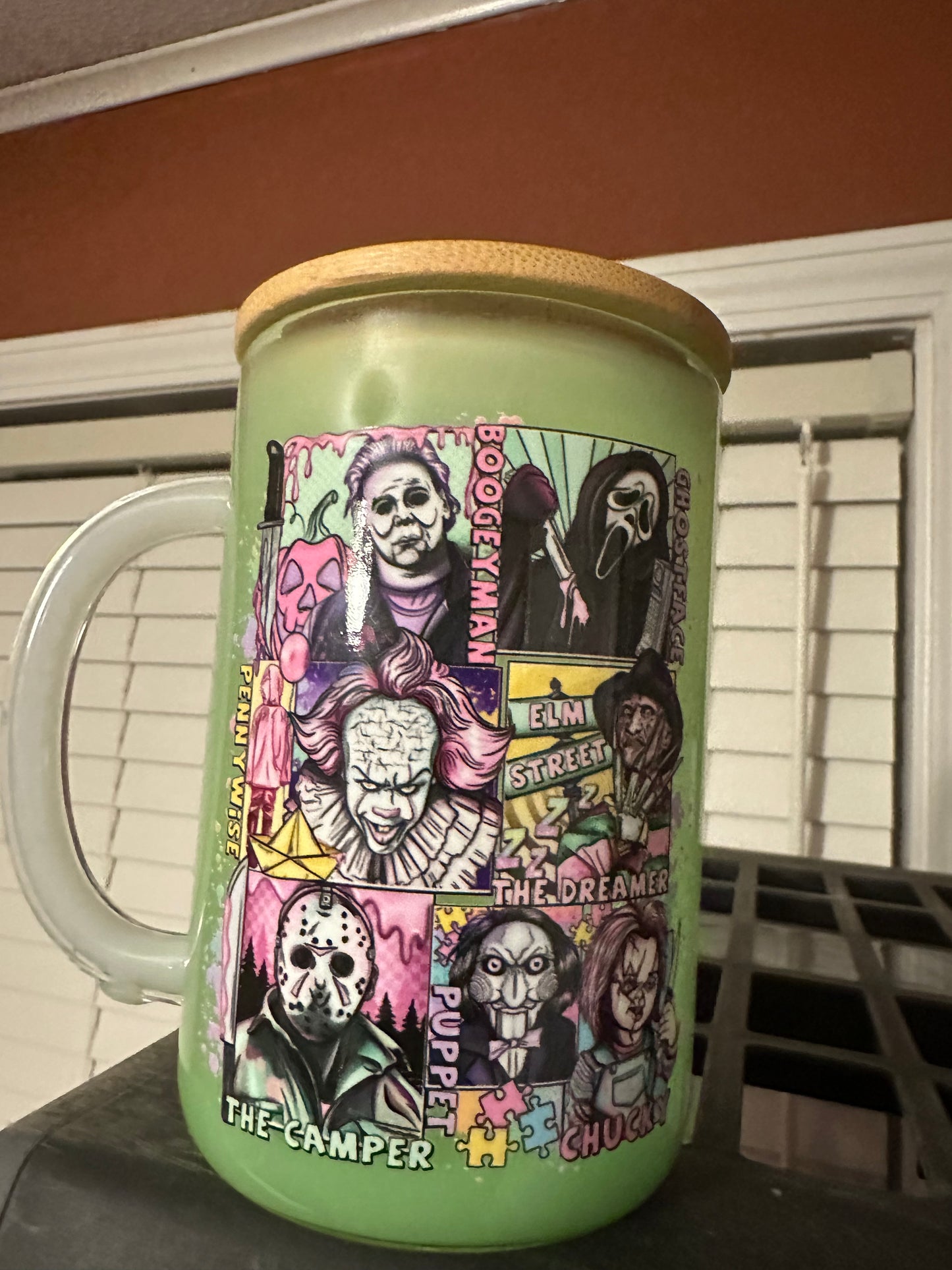 Hot Customized Tumblers – Personalized Drinkware for Every Occasion